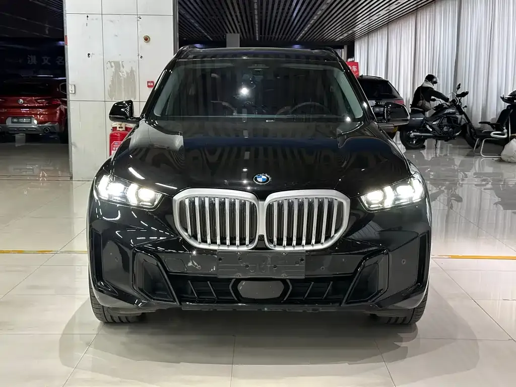 BMW X5 — фото 2