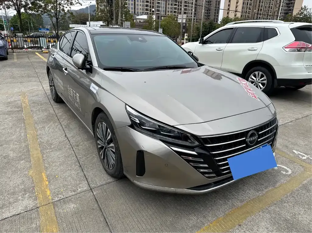 Nissan Teana 2022 из CN, фото 1