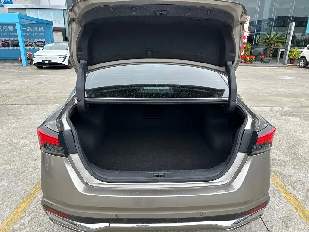 Nissan Teana 2022 из CN, фото 3