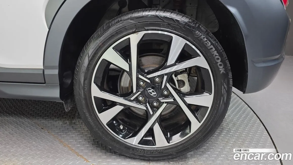 Hyundai Kona 2023 из KR, фото 9