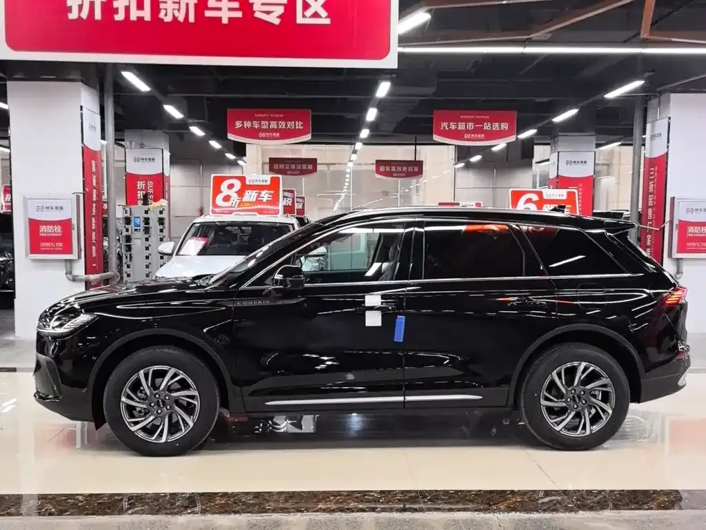 Lincoln Corsair 2026 из CN, фото 6