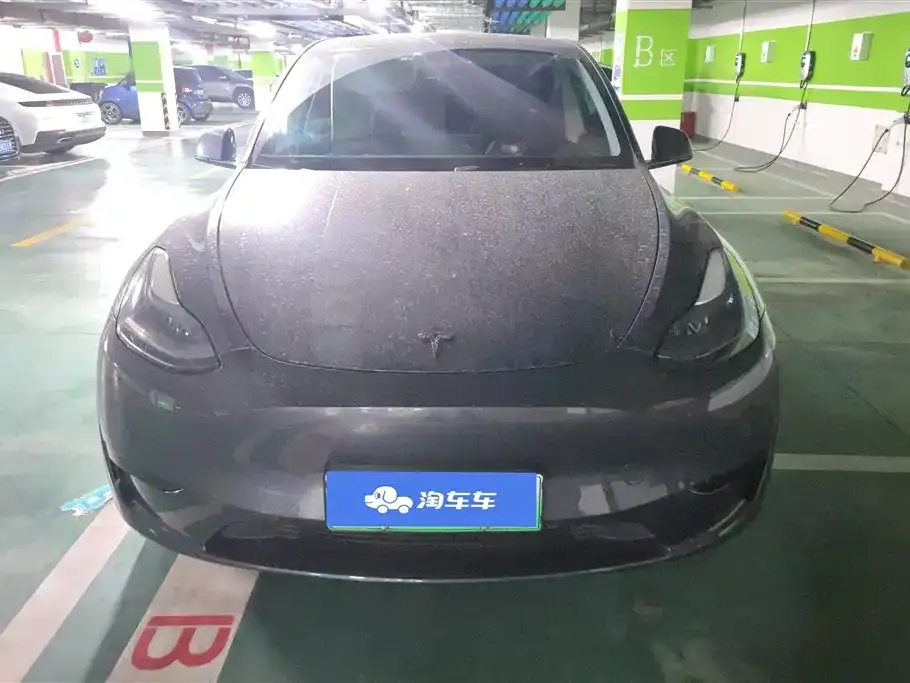Tesla Model Y — фото 8