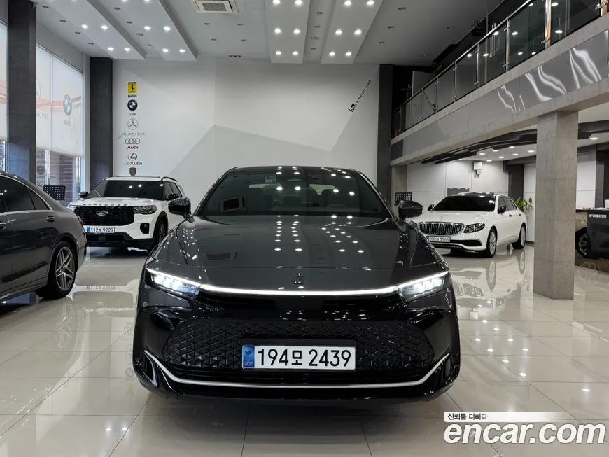 Toyota Crown 2024 из KR, фото 2