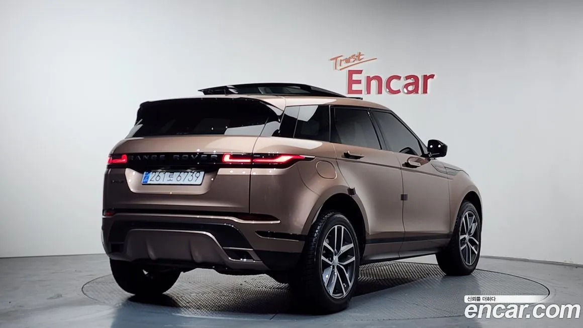 Land Rover Range Rover Evoque — фото 4