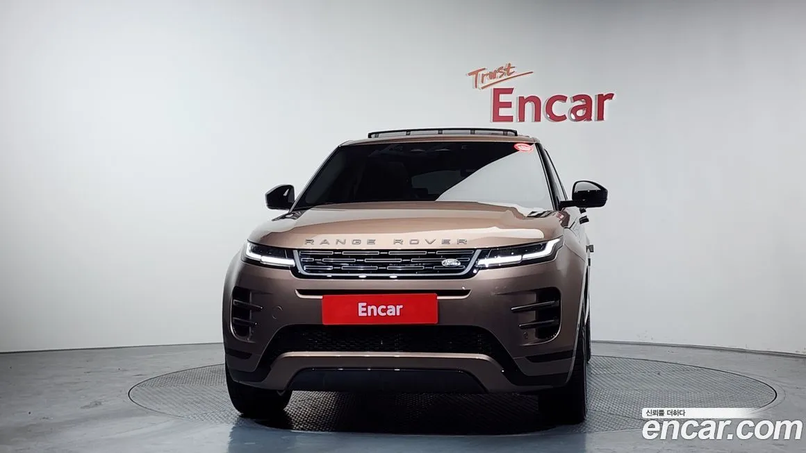 Land Rover Range Rover Evoque — фото 6