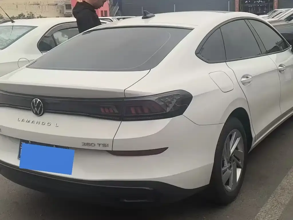 Volkswagen Lamando 2023 из CN, фото 3