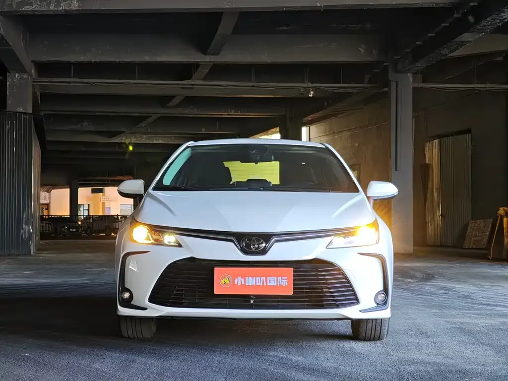 Toyota Corolla 2021 из CN, фото 10