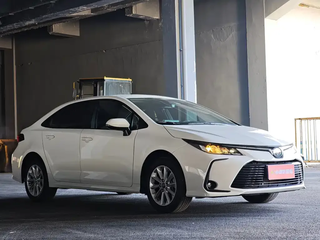 Toyota Corolla 2021 из CN, фото 4