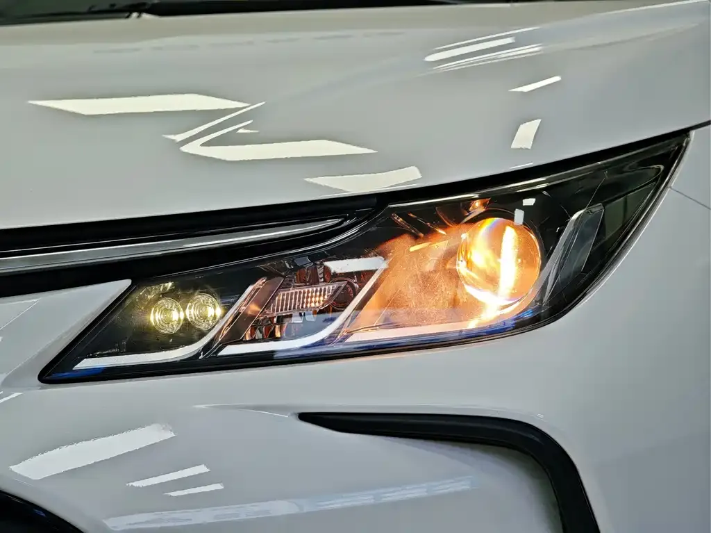 Toyota Corolla 2021 из CN, фото 7