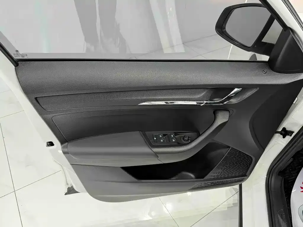 Skoda Kamiq 2021 из CN, фото 9