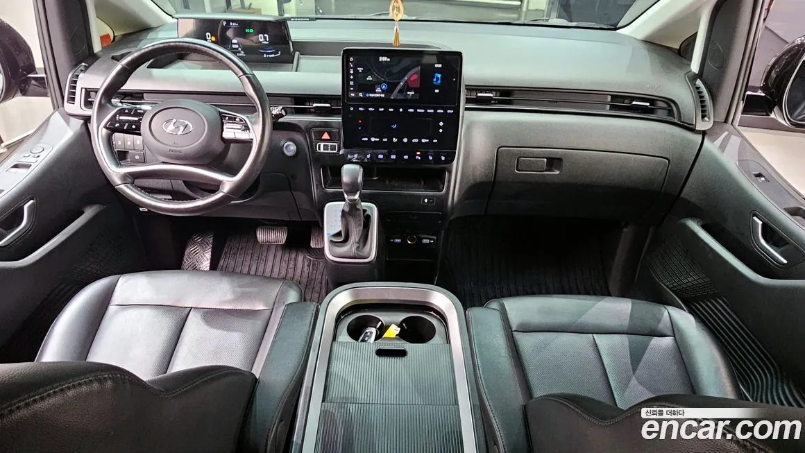 Hyundai Staria — фото 8