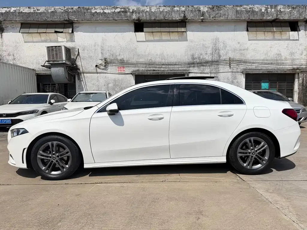 Mercedes-Benz A-Class 2021 из CN, фото 8