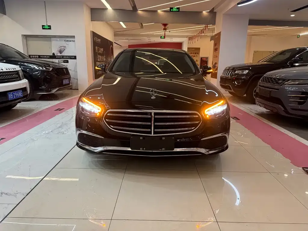 Mercedes-Benz E-Class 2023 из CN, фото 4