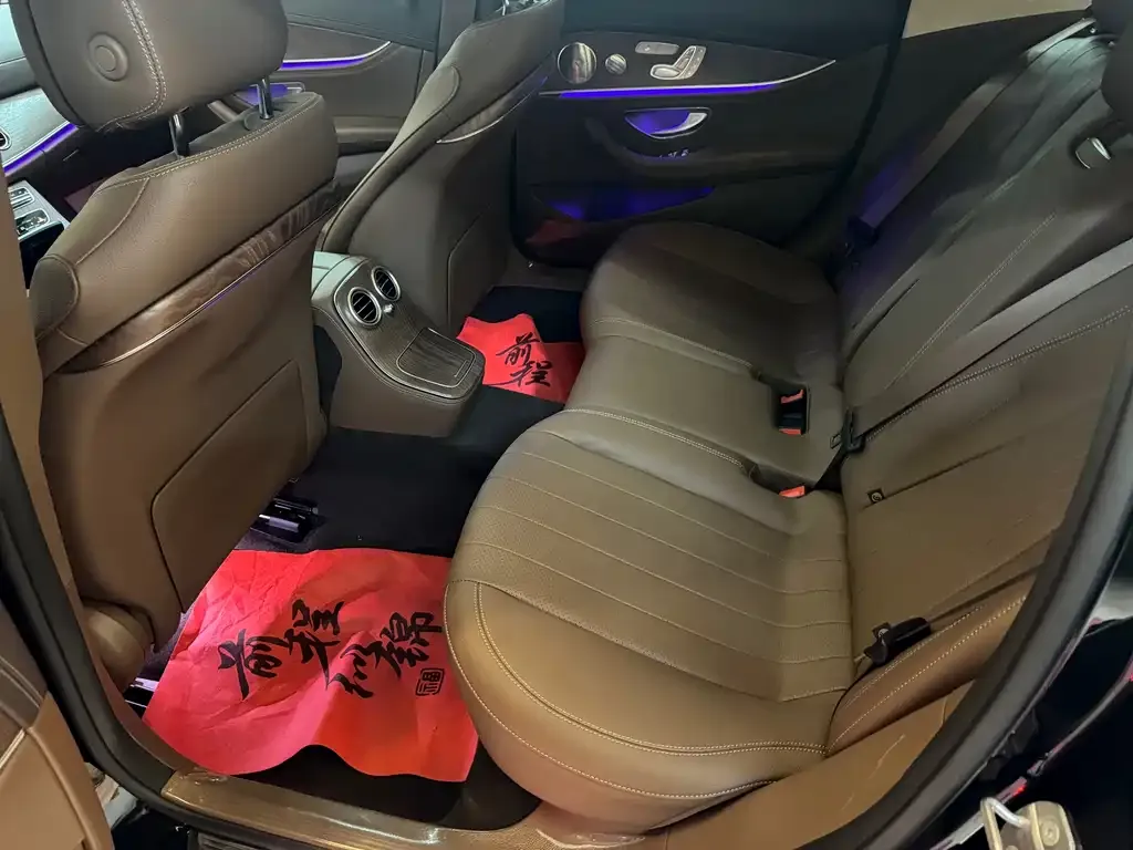 Mercedes-Benz E-Class 2023 из CN, фото 9