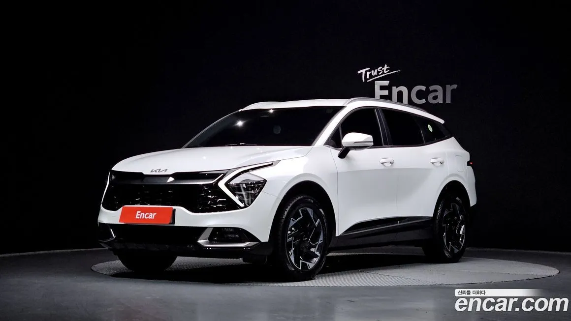 Kia Sportage — фото 1