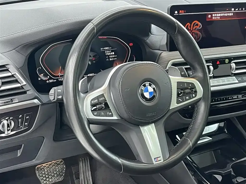BMW X3 — фото 9
