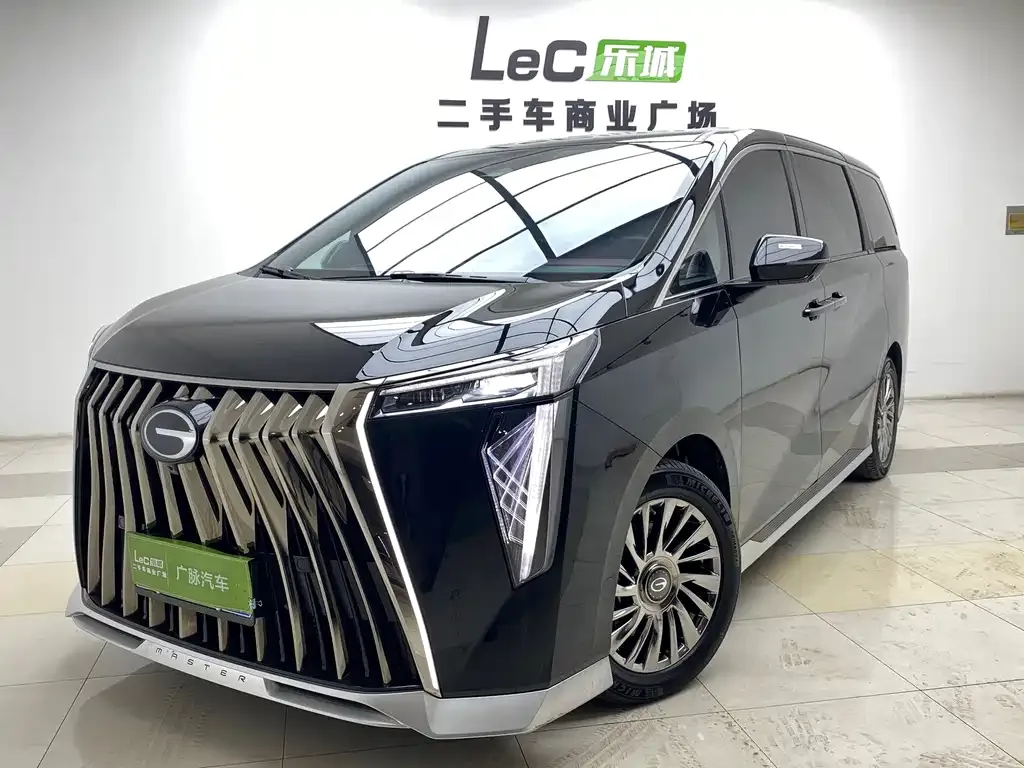 GAC Motor Trumpchi M8 — фото 1