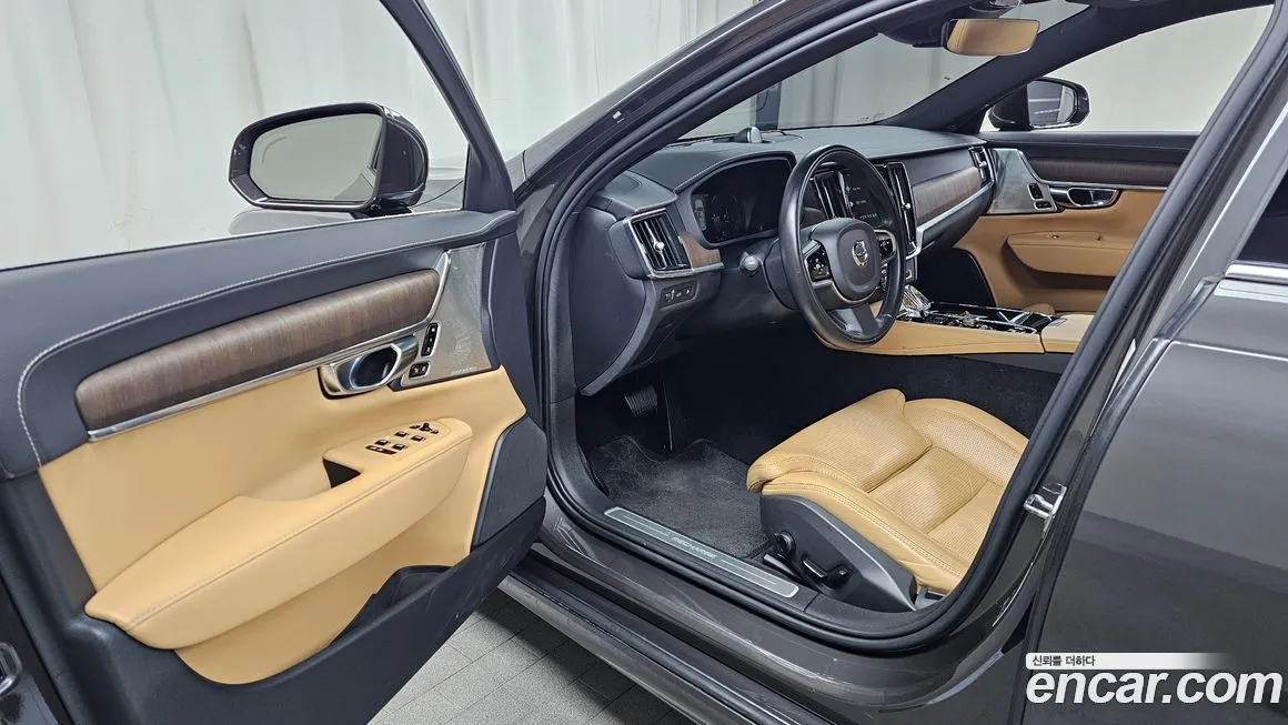 Volvo S90 2021 из KR, фото 5