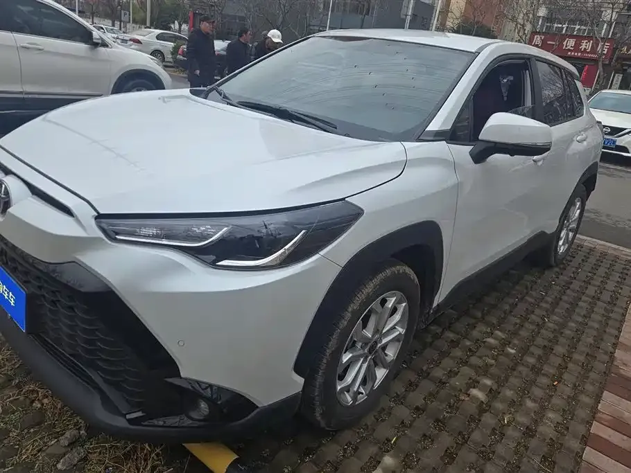 Toyota Frontlander 2024 из CN, фото 1