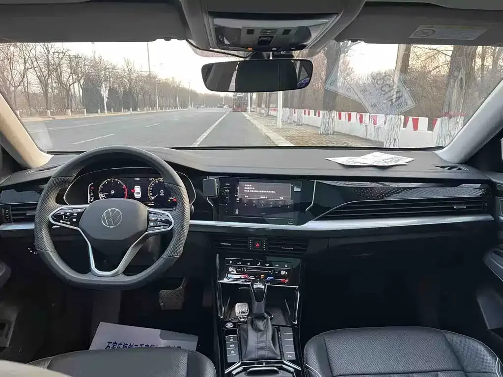 Volkswagen Passat — фото 2