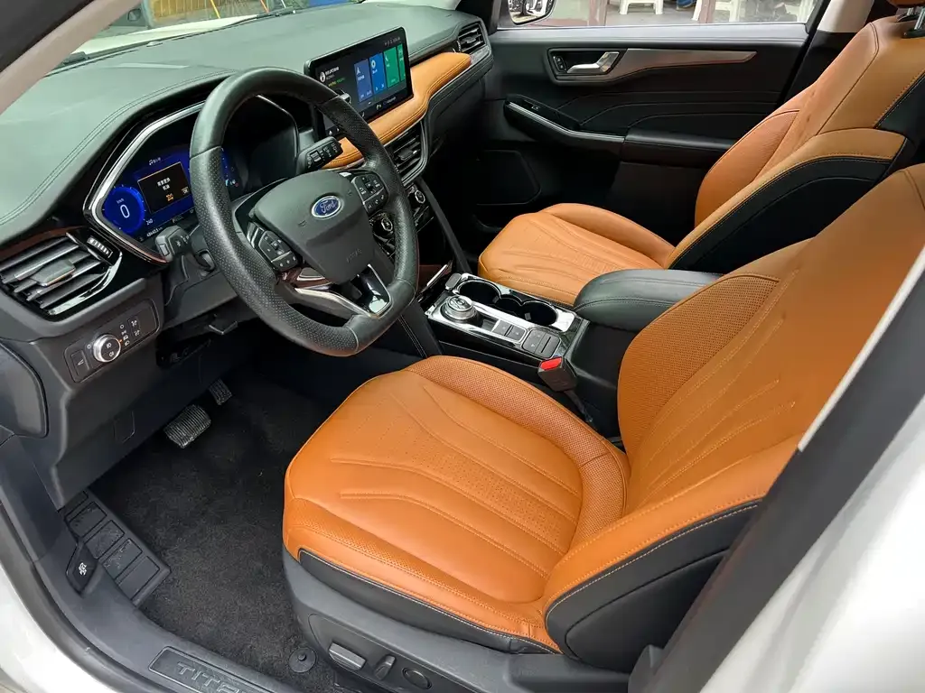 Ford Escape 2021 из CN, фото 3