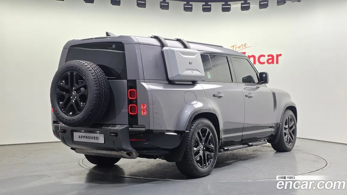 Land Rover Defender 2024 из KR, фото 6