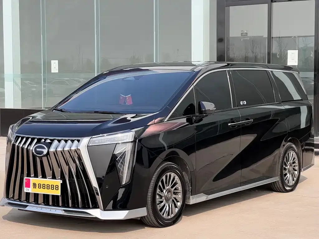 GAC Motor Trumpchi M8 — фото 1