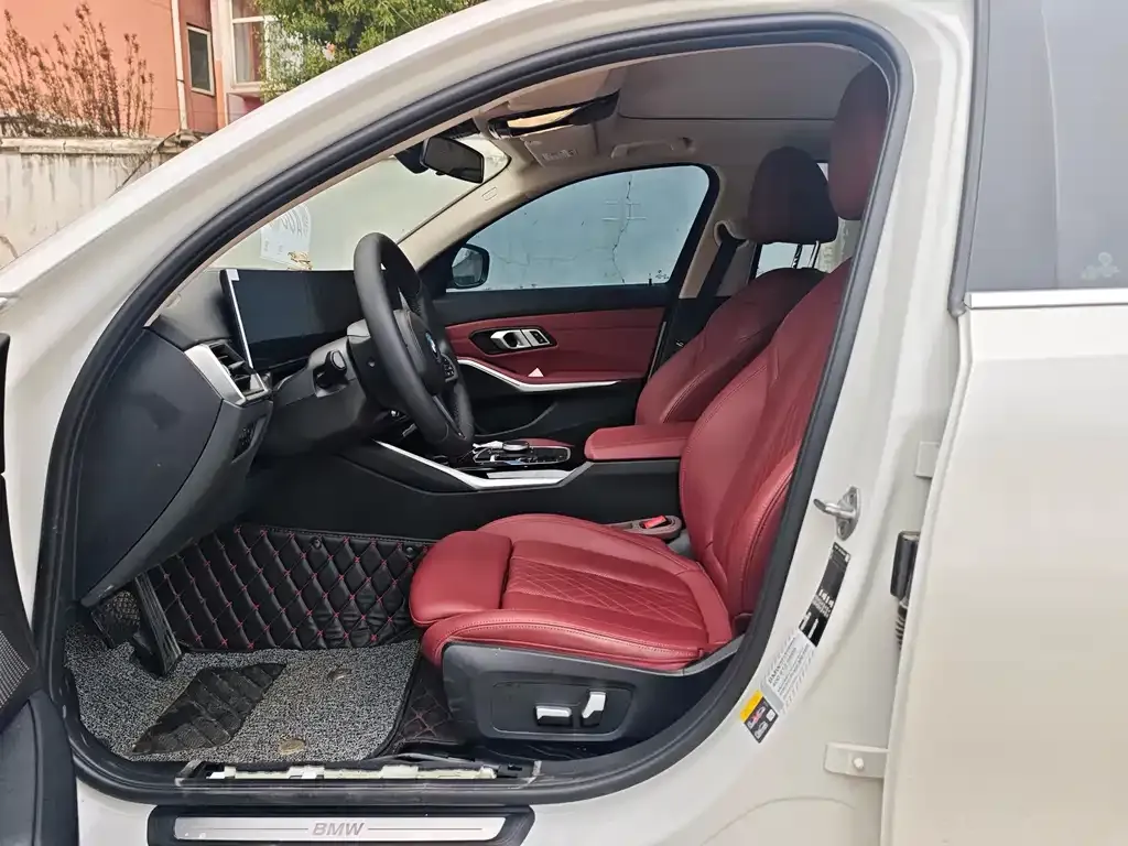 BMW i3 — фото 10