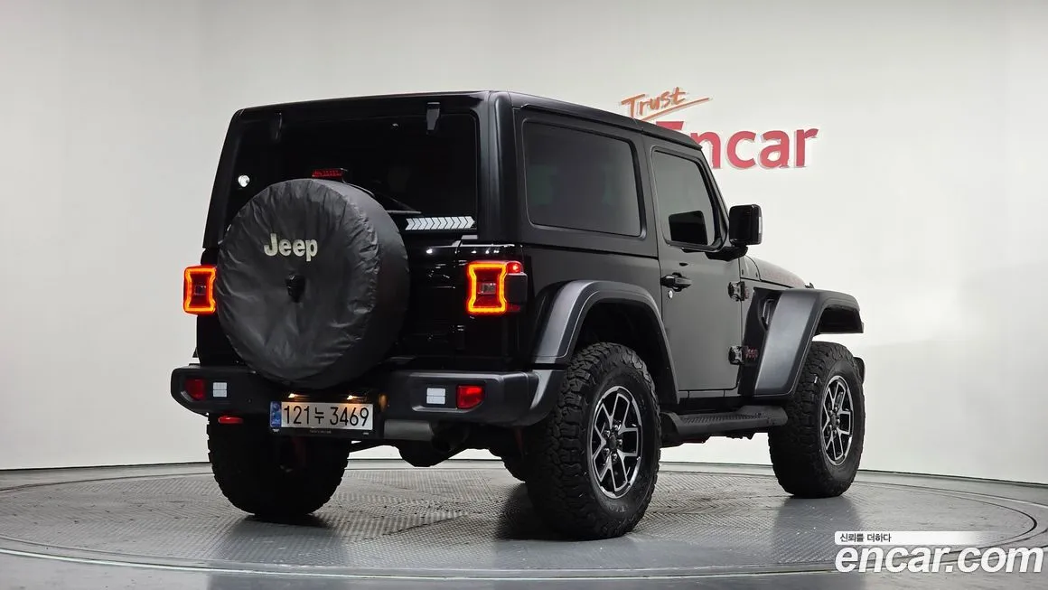 Jeep Wrangler 2024 из KR, фото 10