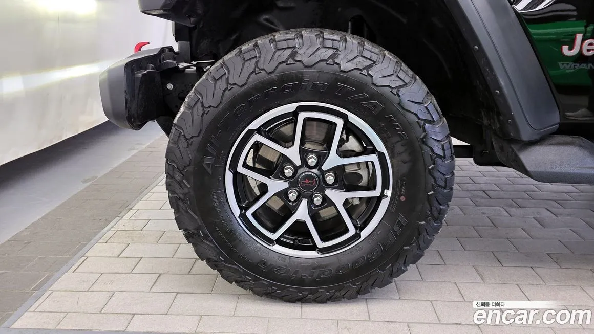 Jeep Wrangler 2024 из KR, фото 3
