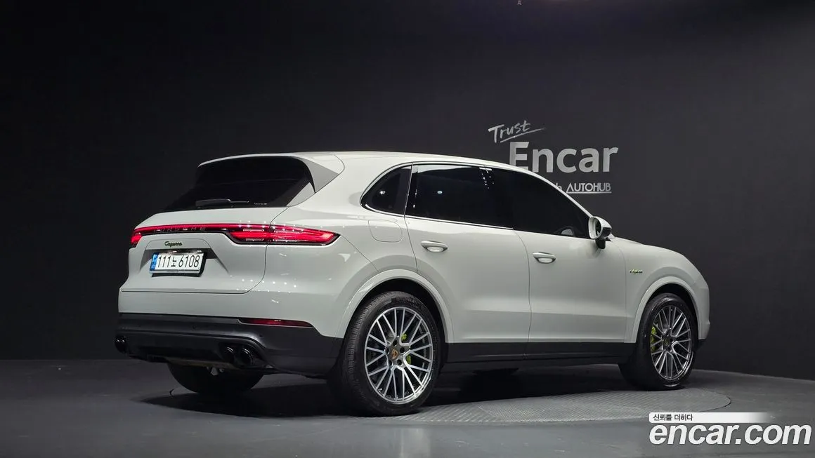 Porsche Cayenne 2023 из KR, фото 2