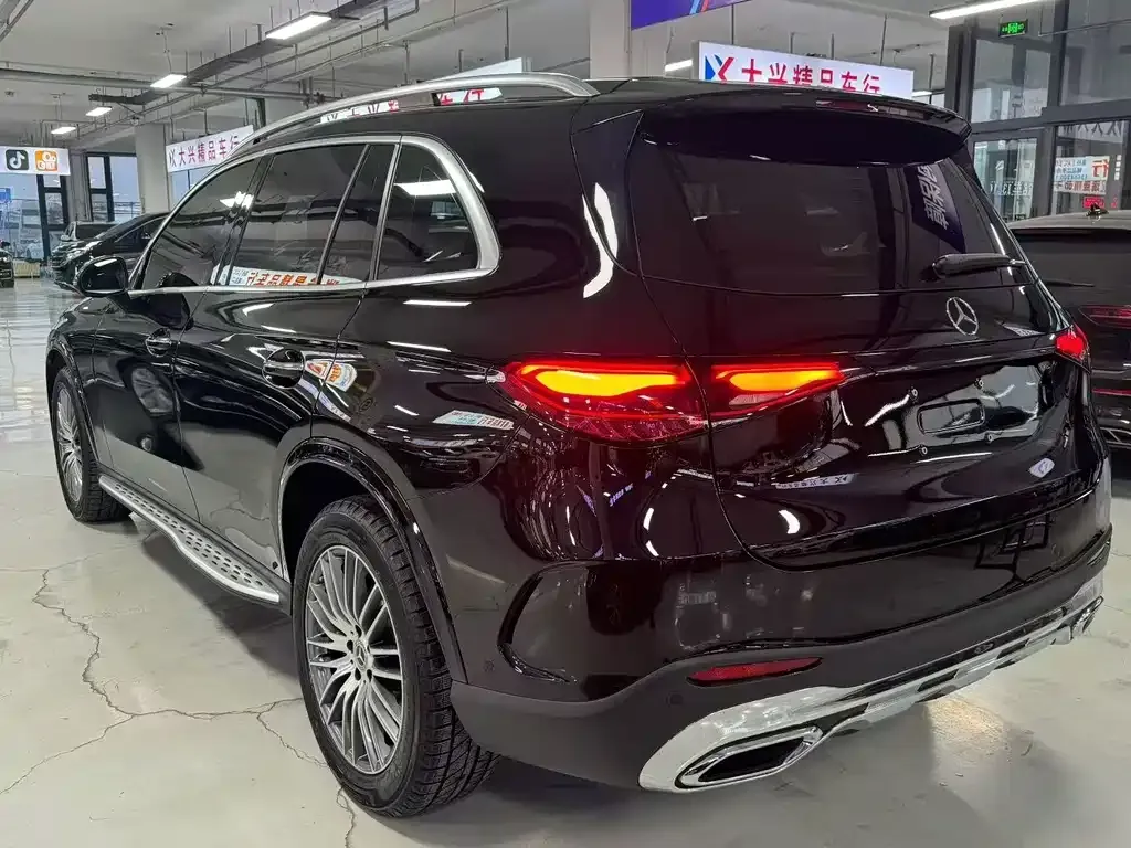 Mercedes-Benz GLC — фото 6