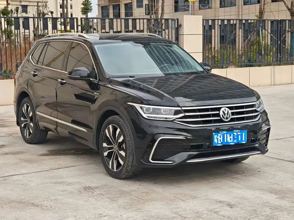 Volkswagen Tiguan L 2025 из CN, фото 6