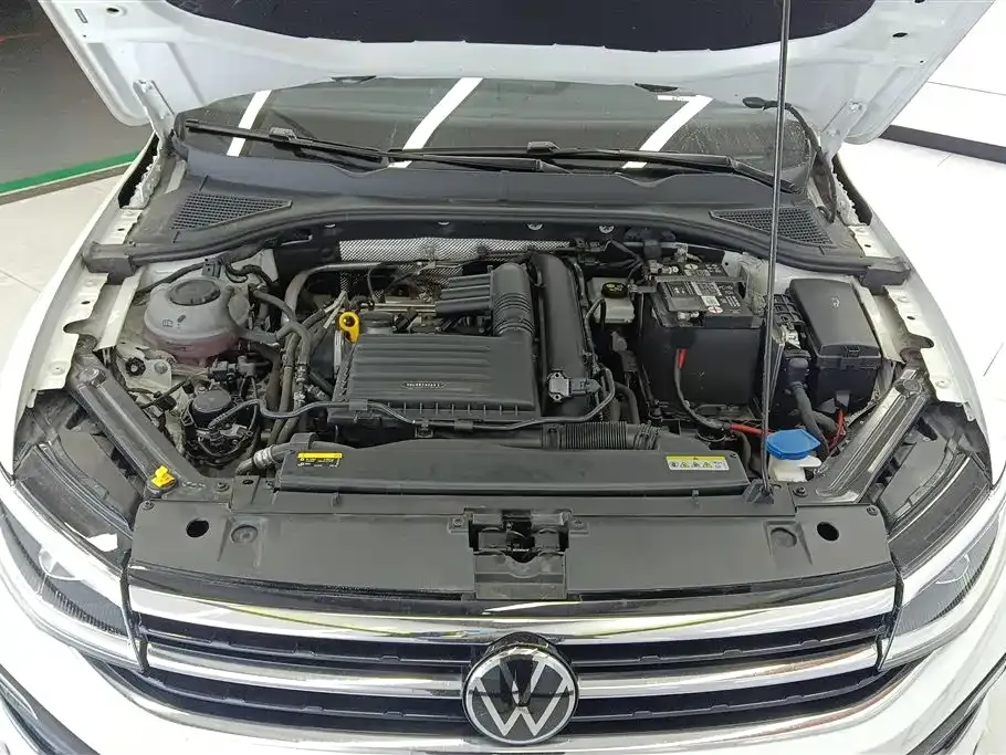 Volkswagen Bora 2022 из CN, фото 10