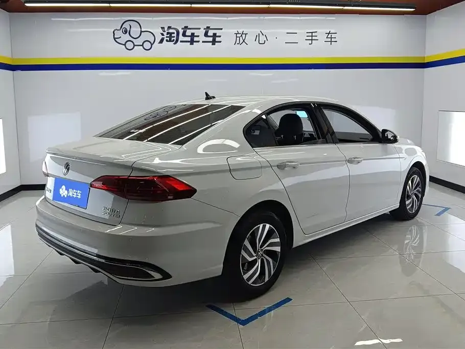 Volkswagen Bora 2022 из CN, фото 9