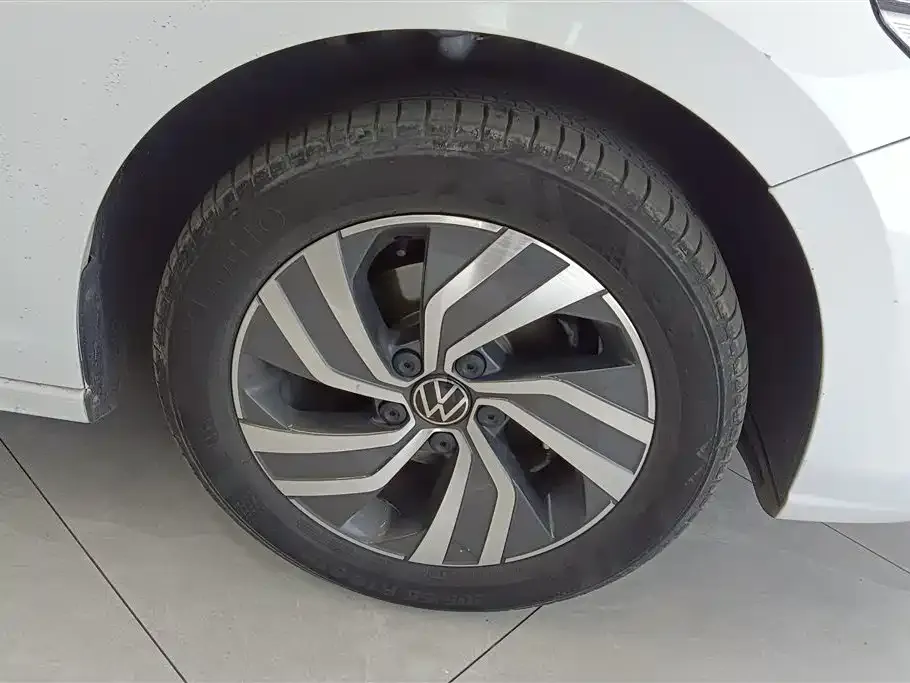 Volkswagen Bora 2022 из CN, фото 8