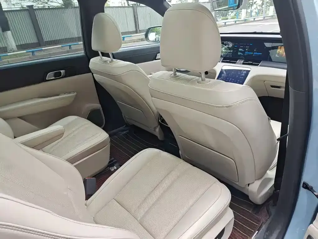 Li Auto ONE 2021 из CN, фото 2