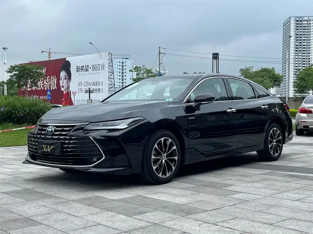 Toyota Avalon 2024 из CN, фото 1