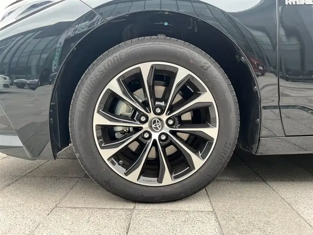 Toyota Avalon 2024 из CN, фото 8