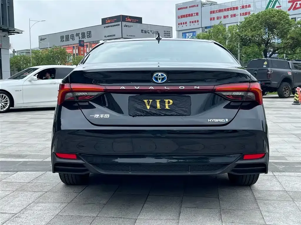 Toyota Avalon 2024 из CN, фото 4