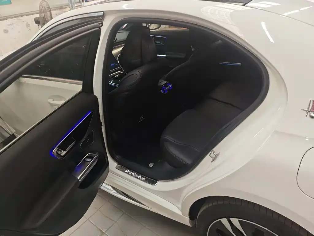 Mercedes-Benz C-Class New Energy 2024 из CN, фото 2