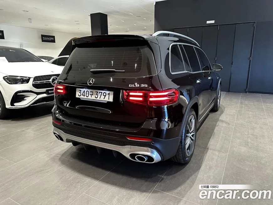 Mercedes-Benz GLB-Class — фото 6
