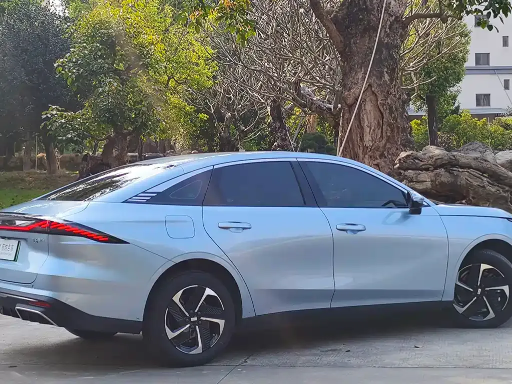 Geely Galaxy L6 2025 из CN, фото 5