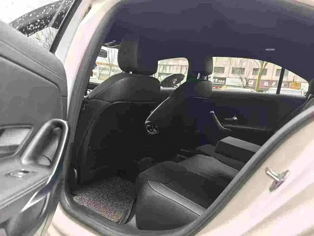 Mercedes-Benz A-Class 2021 из CN, фото 7