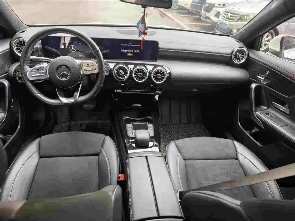 Mercedes-Benz A-Class 2021 из CN, фото 6