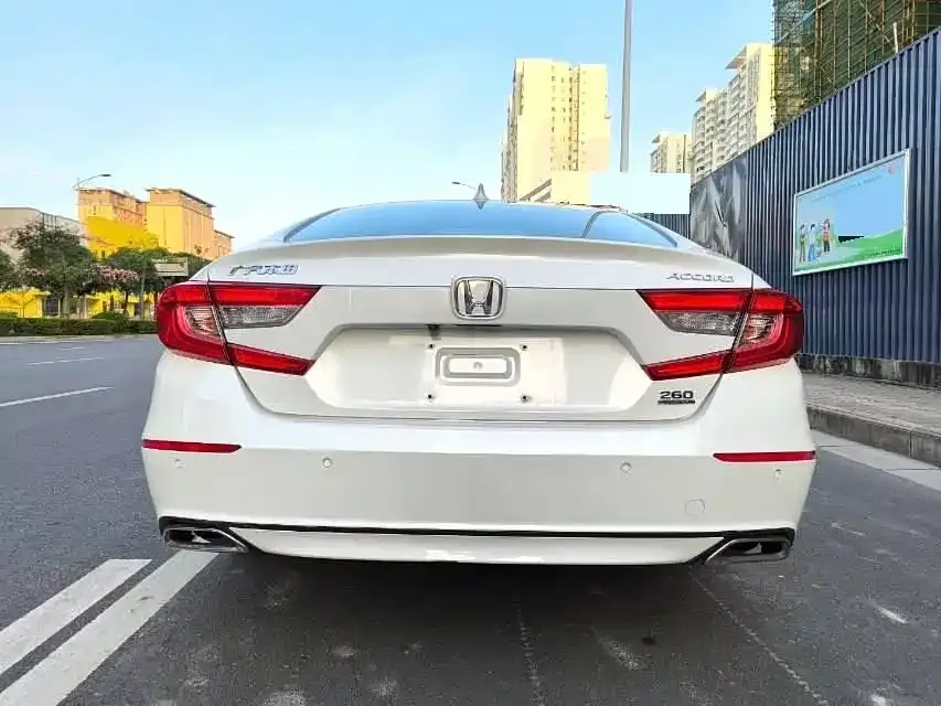 Honda Accord — фото 2