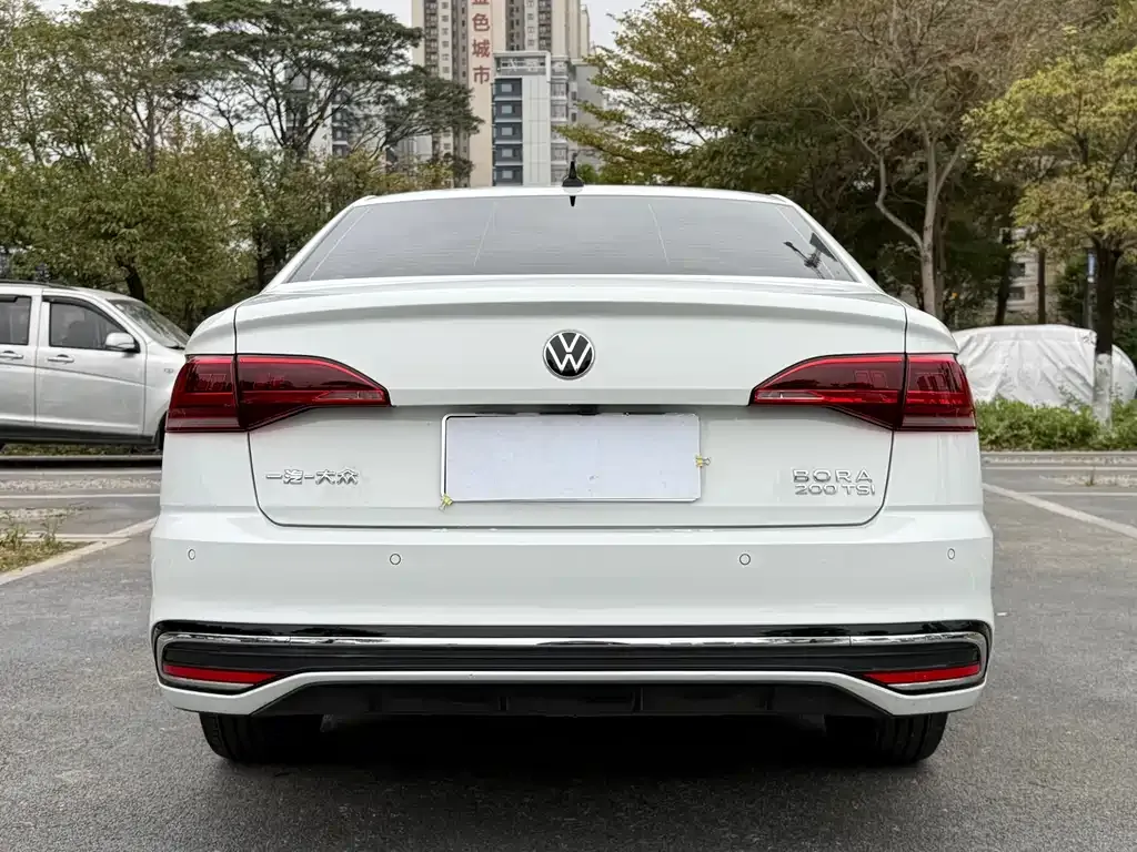 Volkswagen Bora 2023 из CN, фото 5