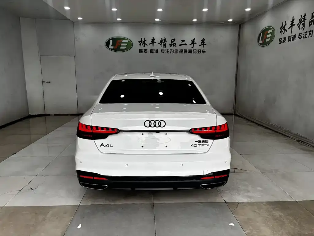 Audi A4L — фото 10