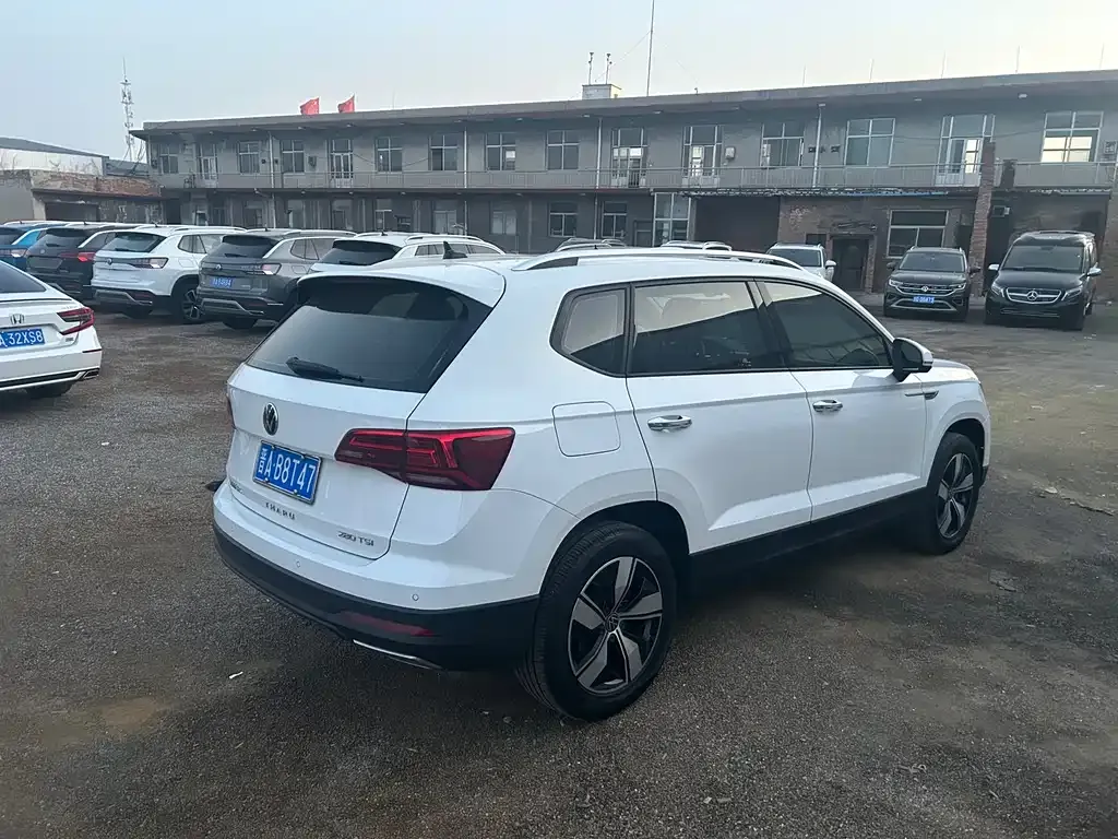 Volkswagen Tharu — фото 4