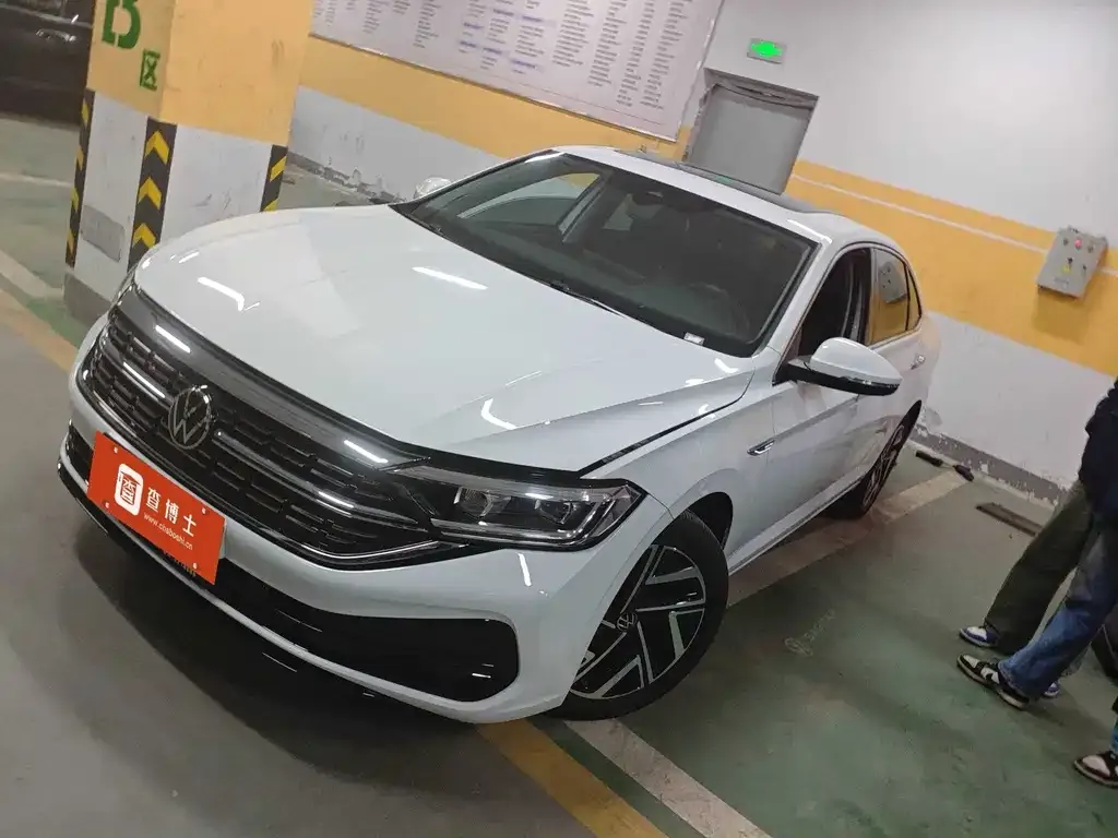 Volkswagen Sagitar 2024 из CN, фото 1